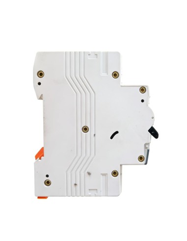 Interruptor Magnetotérmico DPN 1P+N Curva C 16A 6kA IP20 Maxge