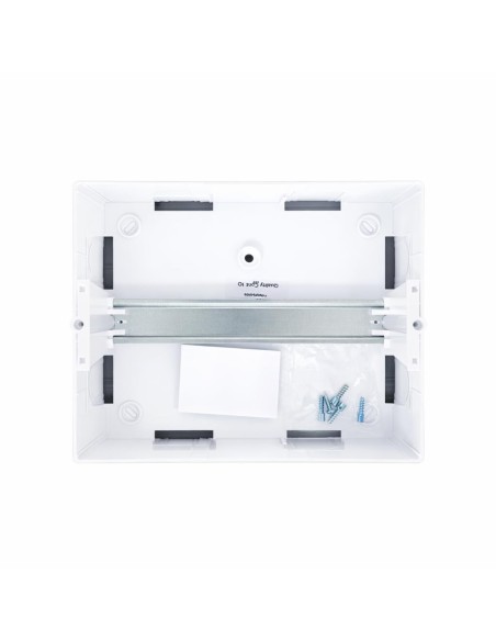 Cuadro Superficie 8 Módulos Puerta Transp. IP40 Famatel