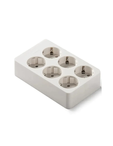 Regleta de 6 Enchufes Rectangular Blanca Famatel 2506