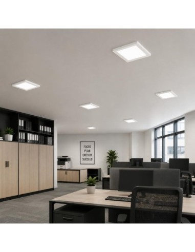 Plafón LED Cuadrado Superficie 18W 1980lm Luz Fría 6500K 214x214mm